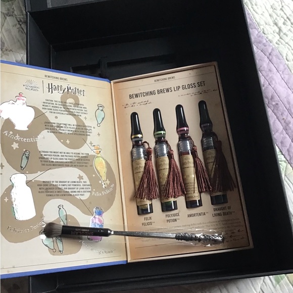 Harry Potter SheGlam Pr Box Set Full 11 pcs Collection eyeshadow lips brush etc. - Picture 8 of 8